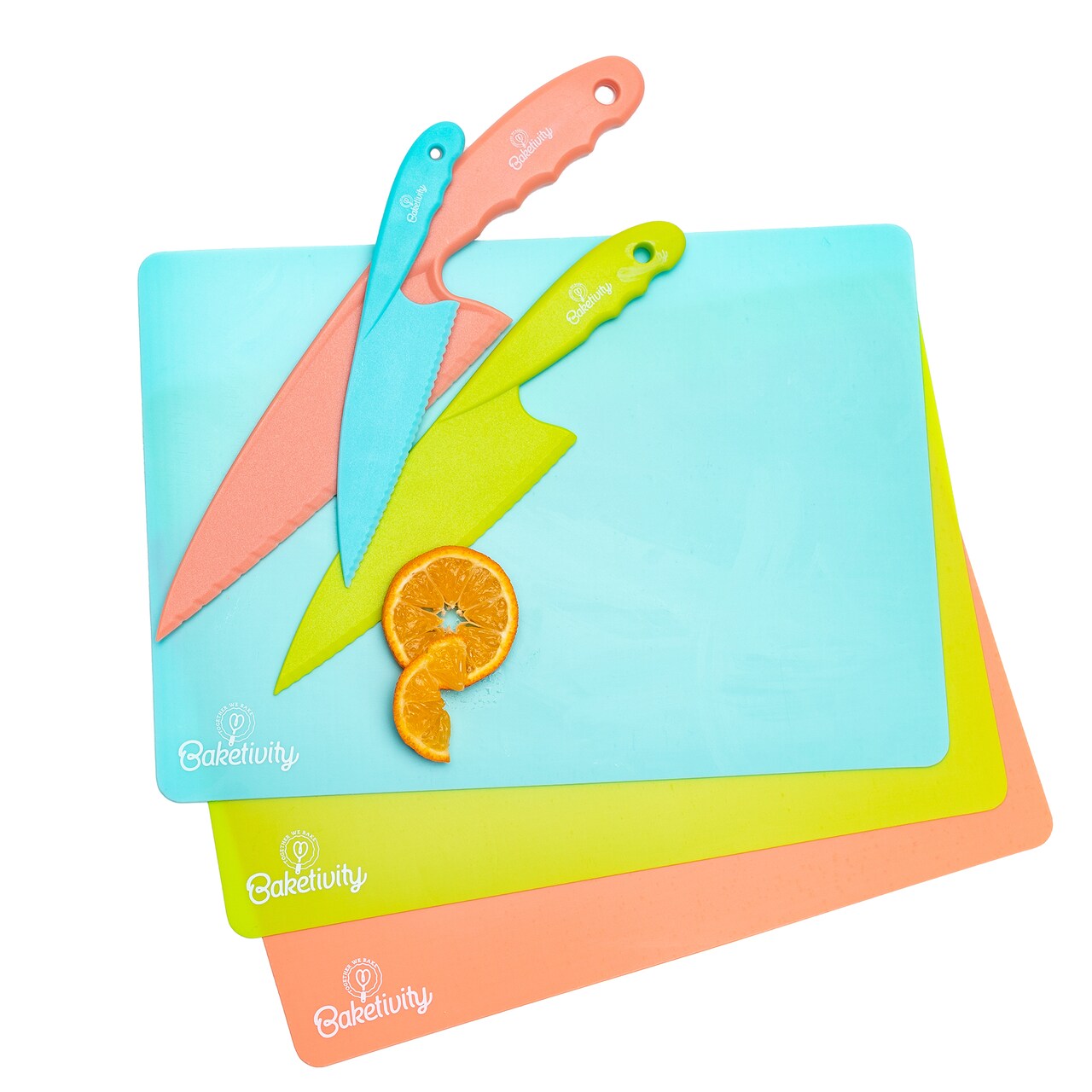 Baketivity 6 Piece Kids Cutting Board and Knife Set | Plastic Knives and Flexible Cutting Boards for Safe and Fun Cooking | Dishwasher Safe Kids Knifes for Real Cooking | Suitable for Children 6+